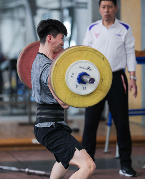 米乐m6电竞周边活动及球迷互动